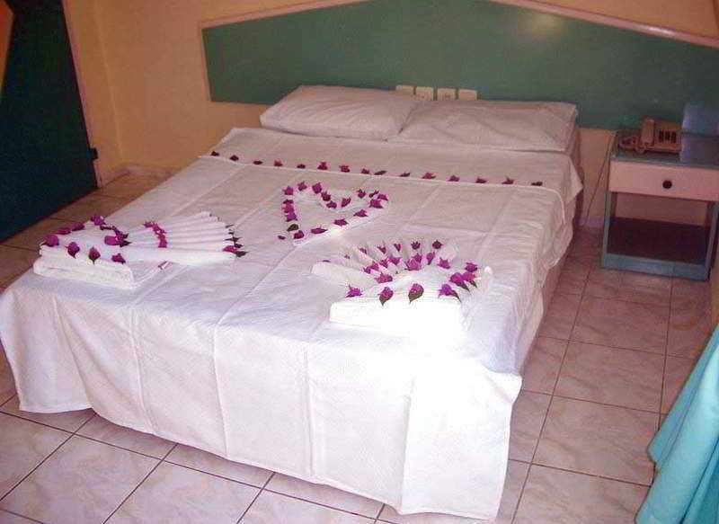 Happy Holiday Apart Marmaris Exterior photo